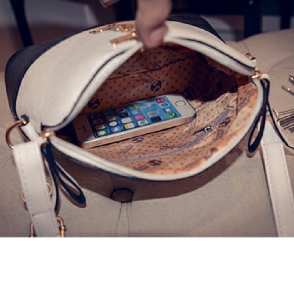 Rectangular Shoulder Bag - Rounded Corners / Decor - Picture 4 of 6